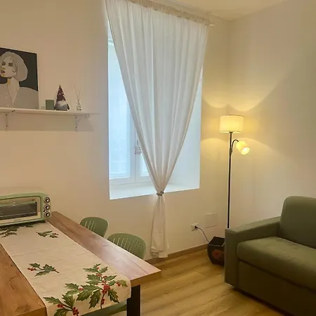 Al Lotto 27 Garbatella Storica Apartamento *